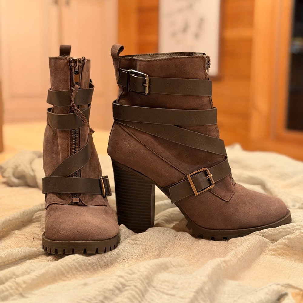 Shoe Dazzle Brown Heeled Boots with Straps